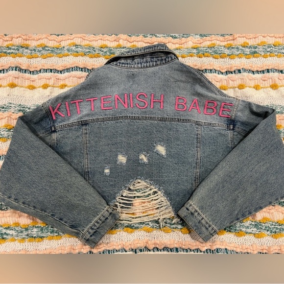 Kittenish crop denim jacket - Picture 4 of 4